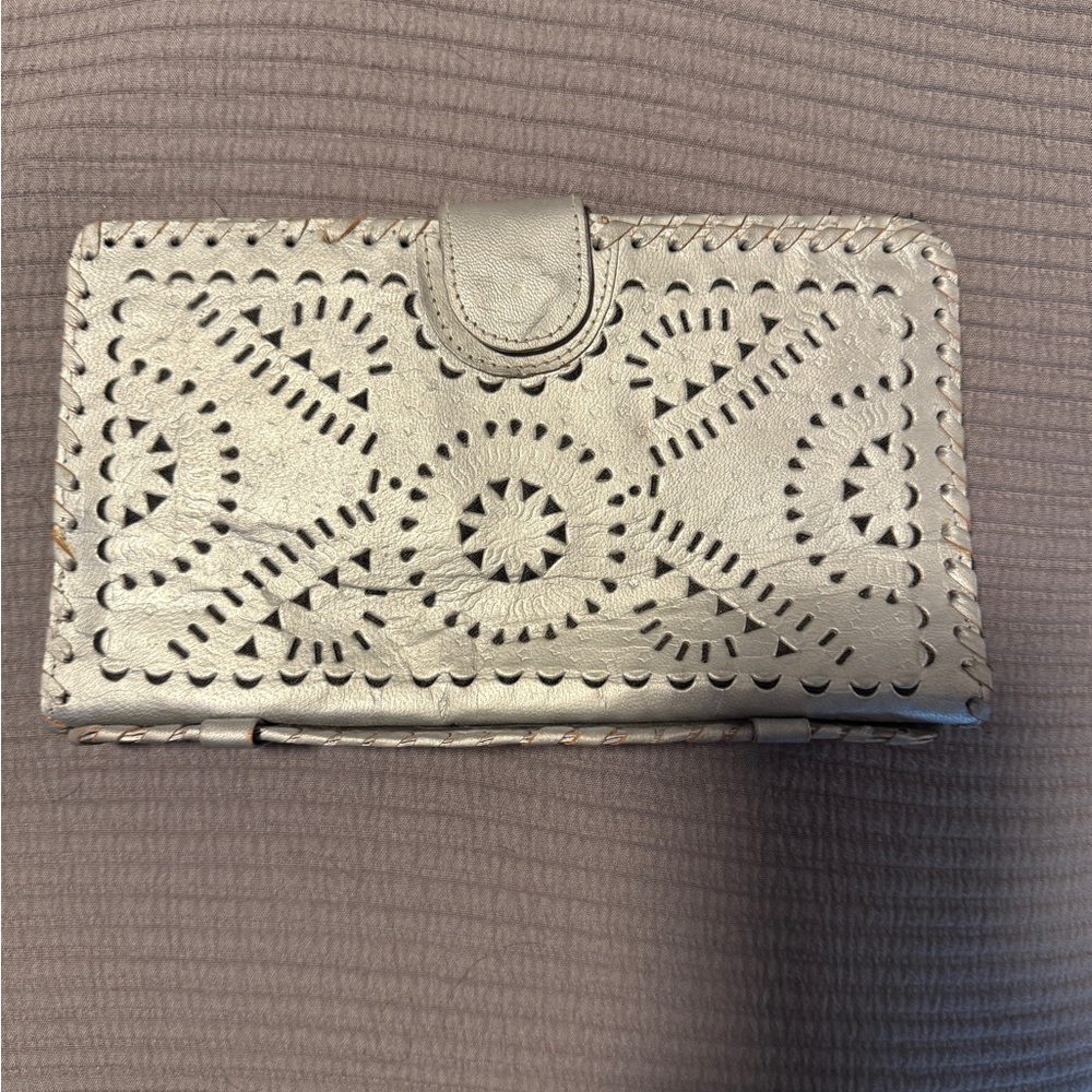Elegant Beige Leather Clutch